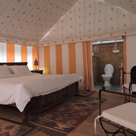 Damodra Desert Camp Jaisalmer Bagian luar foto