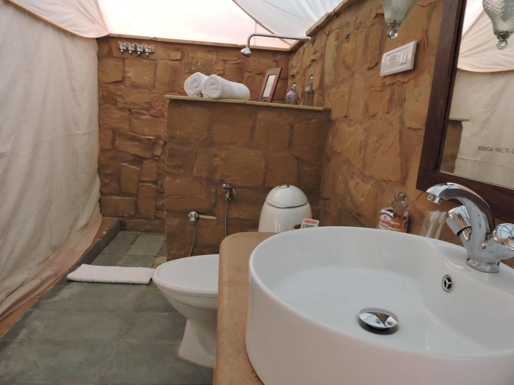 Damodra Desert Camp Jaisalmer Bagian luar foto