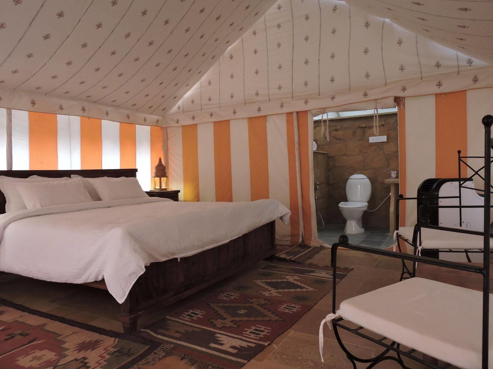 Damodra Desert Camp Jaisalmer Bagian luar foto