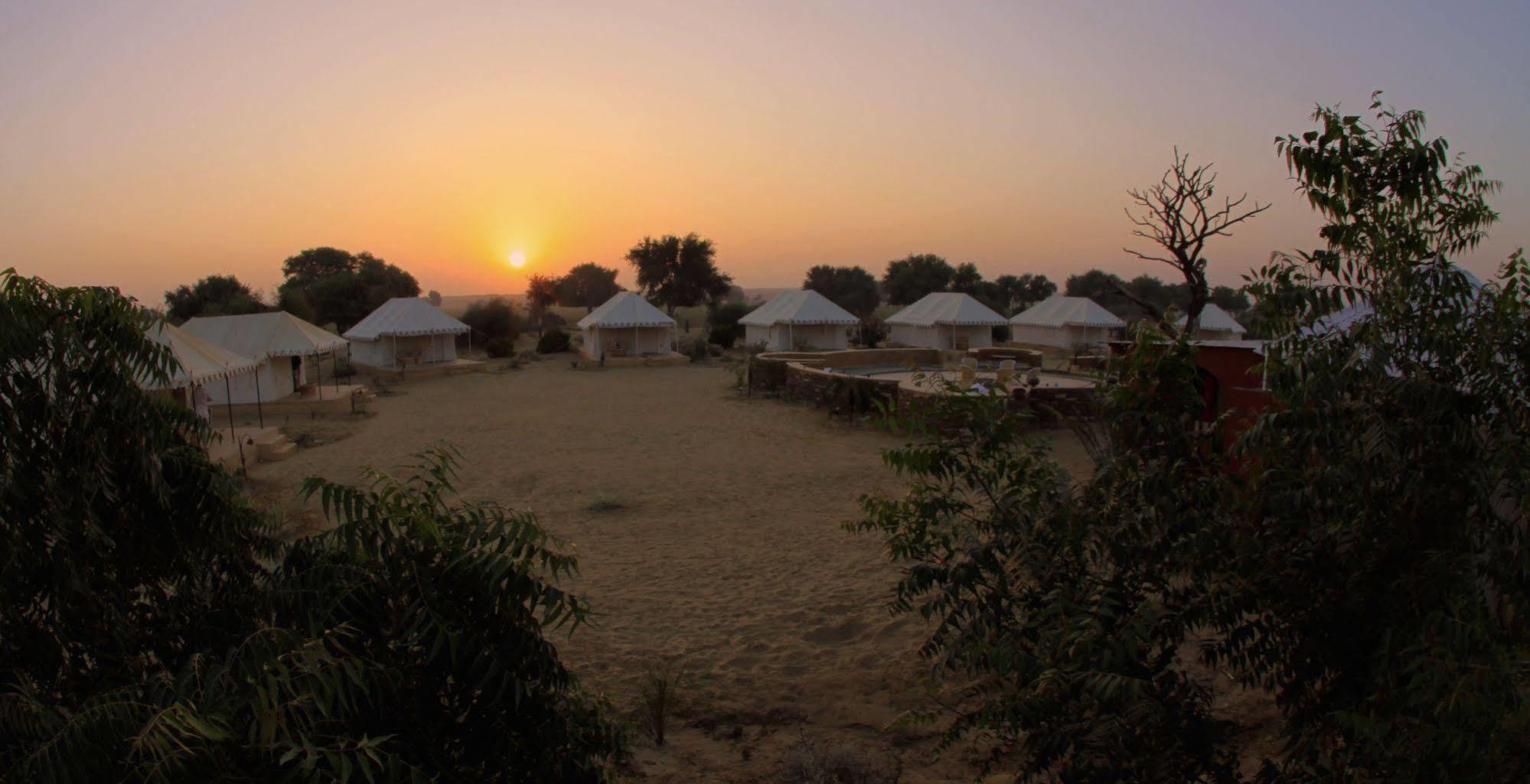 Damodra Desert Camp Jaisalmer Bagian luar foto