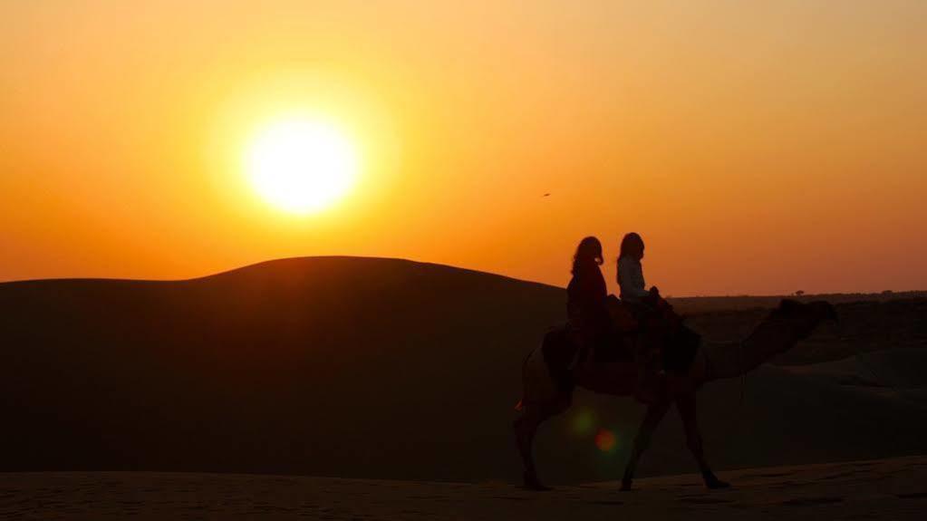 Damodra Desert Camp Jaisalmer Bagian luar foto